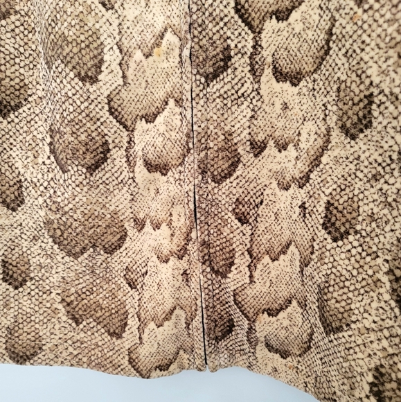 Vintage Liz Claiborne Lizsport Women's Snakeskin Print Sweater Vest Size M - Picture 4 of 8